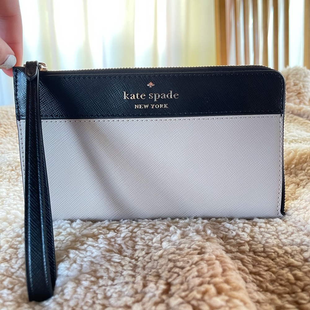SOLD~ Kate Spade Black Nude Wristlet w/ Gold accents